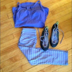 Athleta 3/4 length yoga pants